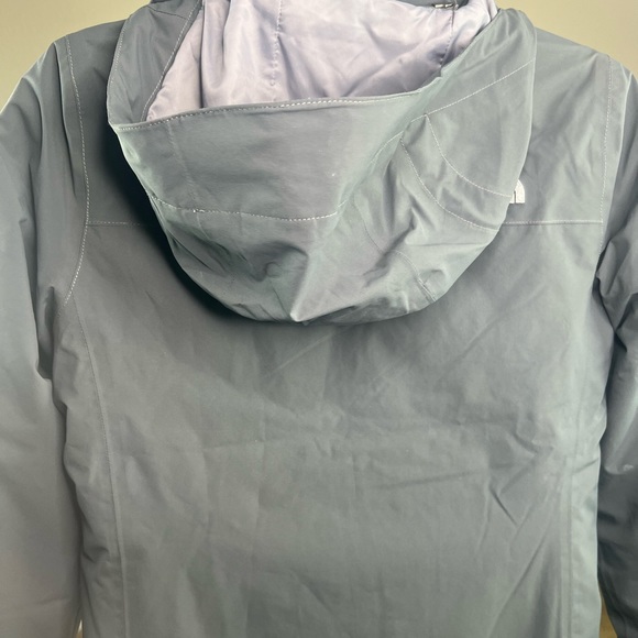 The North Face Women's Carto Triclimate Jacket, Small, Gray - Picture 6 of 16
